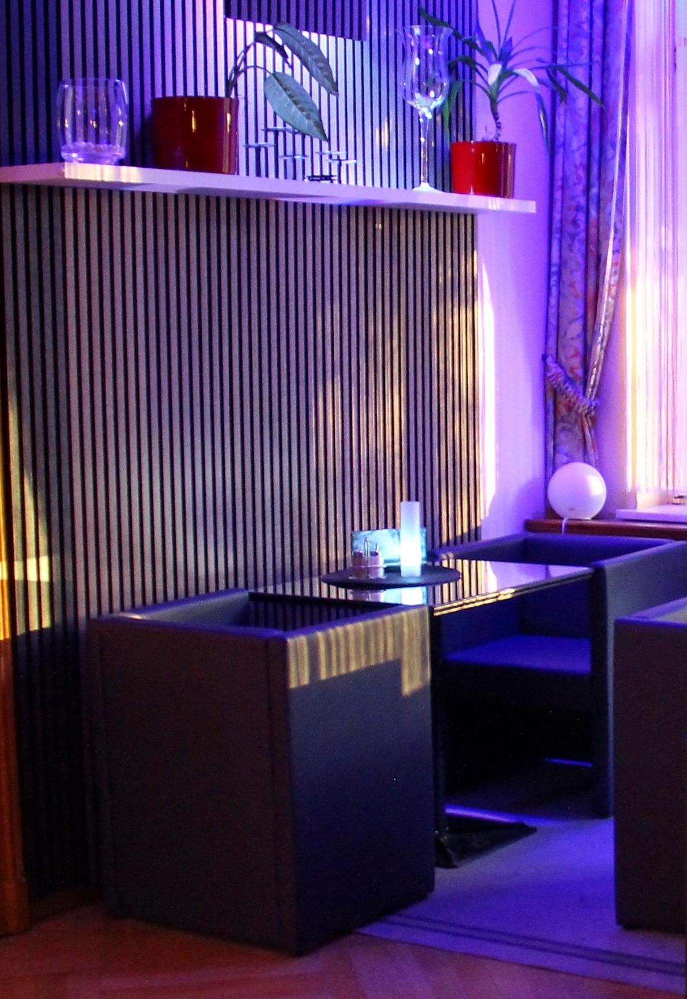 Hotel Wippertal - Voll Klimatisiert Bernburg Ngoại thất bức ảnh